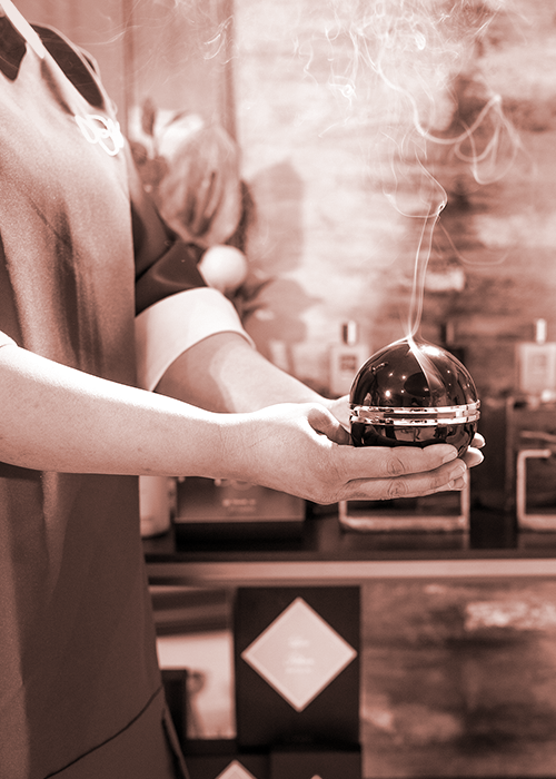 خدمة نسائية